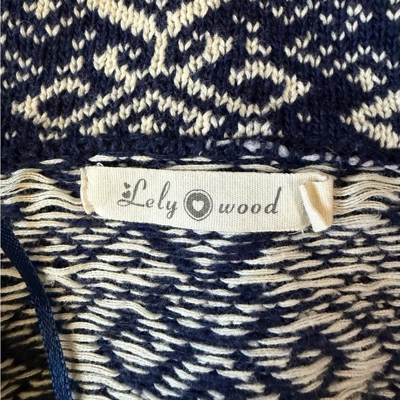 Lely Wood Women’s Cardigan Sweater Jacket Blue White Geometric Knit Tie Belt M - Picture 7 of 11